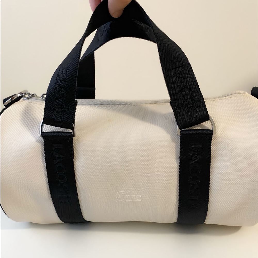LACOSTE Large Crossbody Roll Bag, WHITE